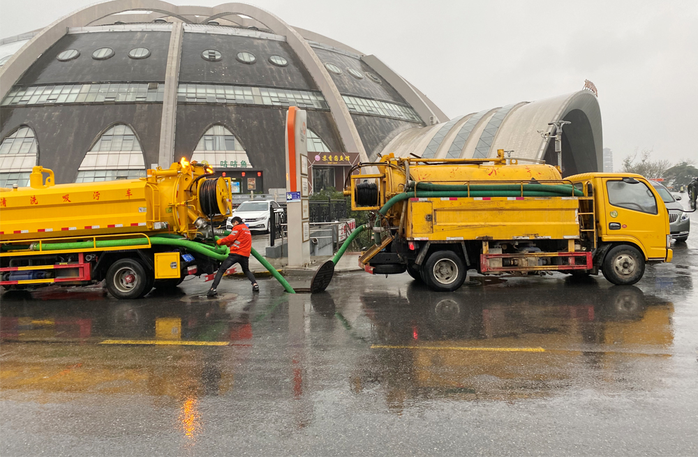 华电商场管道清淤