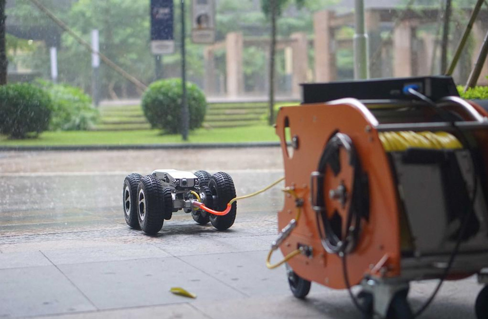 285华电管道检测机器人